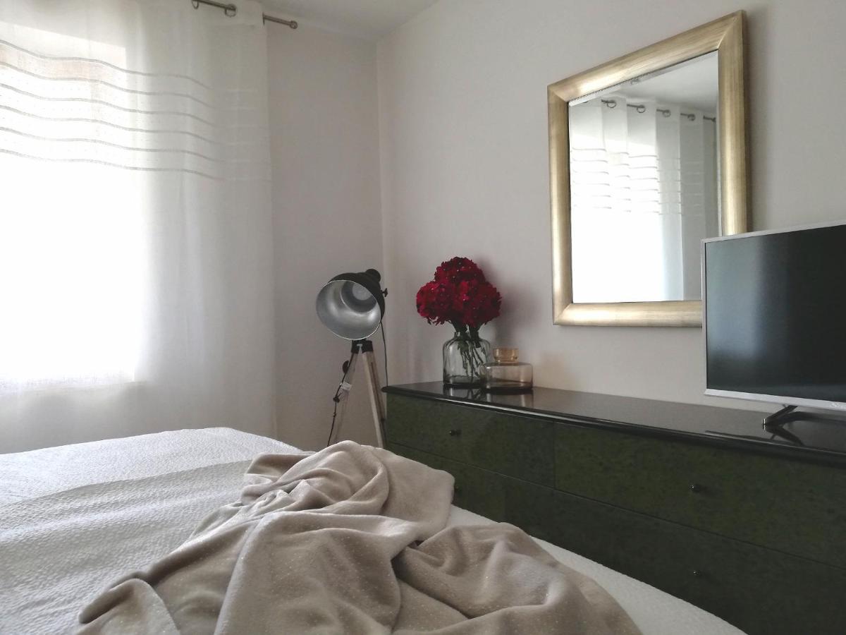 Apartments 4U Omišalj المظهر الخارجي الصورة