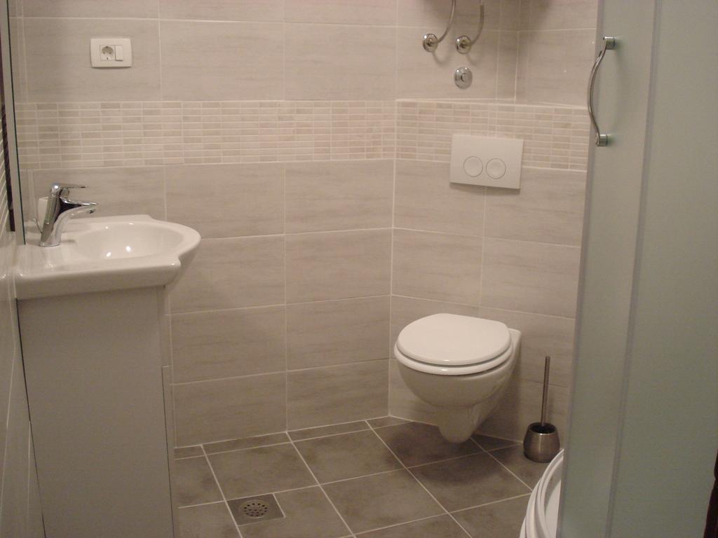 Apartments 4U Omišalj المظهر الخارجي الصورة
